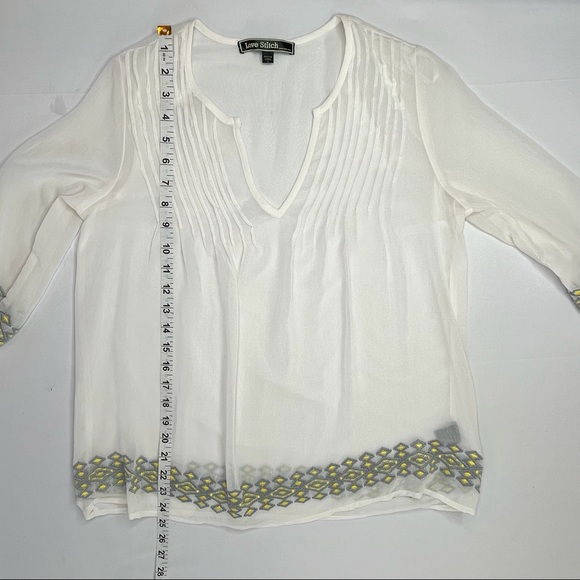 Love Stitch Sheer Embroidered Top Size Small - Picture 9 of 12